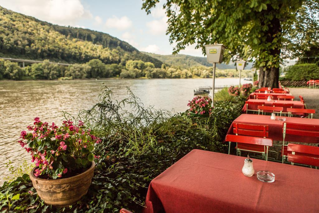 Hotel Leyscher Hof Leutesdorf ภายนอก รูปภาพ