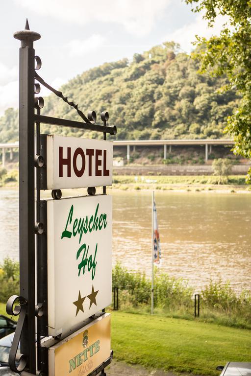 Hotel Leyscher Hof Leutesdorf ภายนอก รูปภาพ
