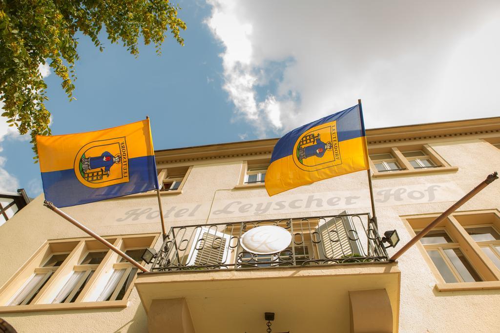 Hotel Leyscher Hof Leutesdorf ภายนอก รูปภาพ
